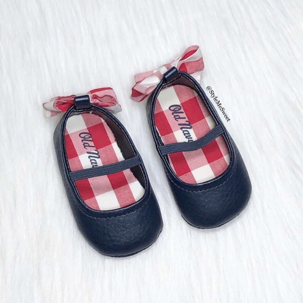 Old Navy baby flats with gingham bow detail